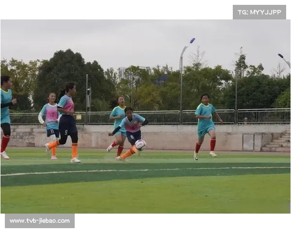 校园足球赛推动校际交流,“友谊第一比赛第二”精神获赞誉